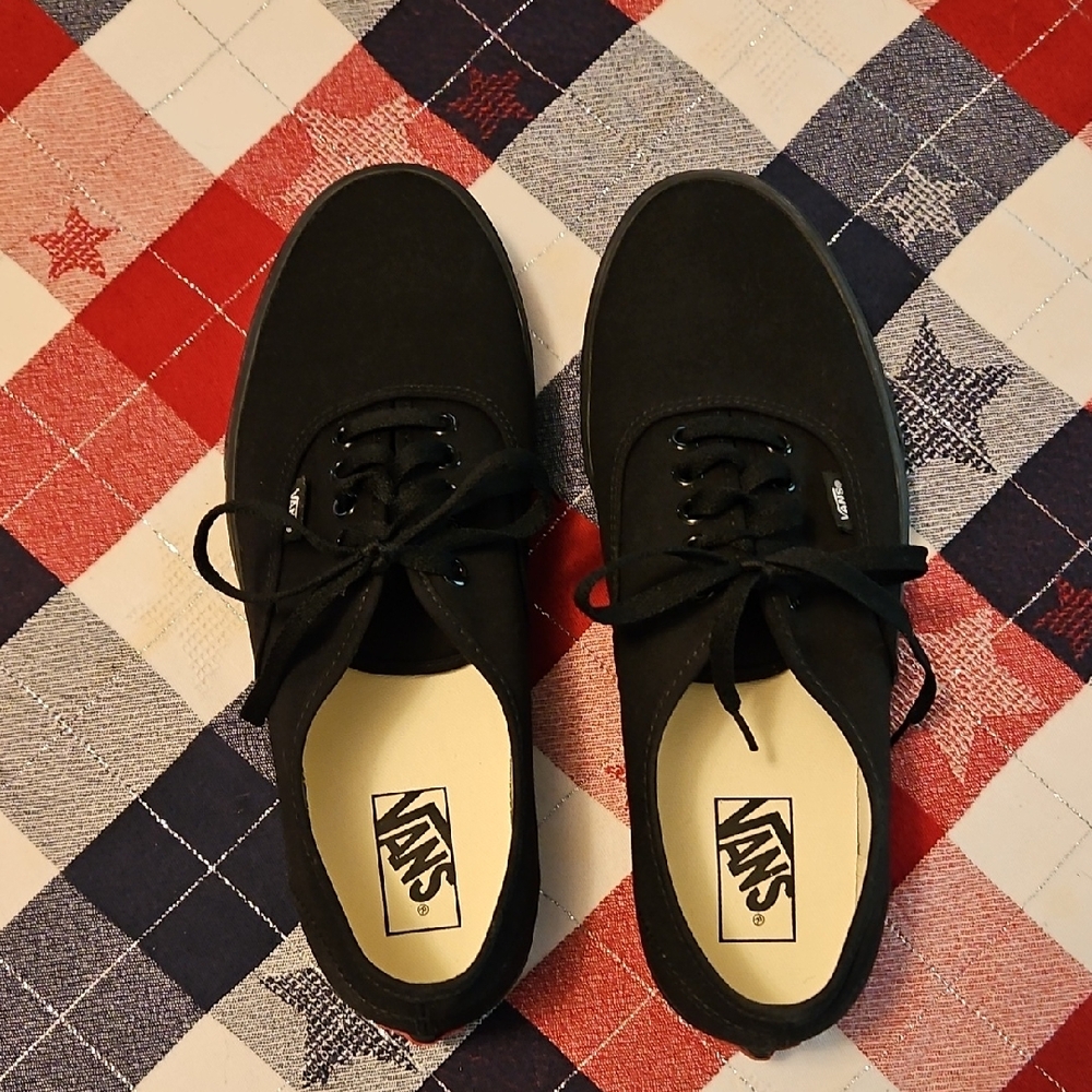 Vans Black Classic Sneakers Men's EUC